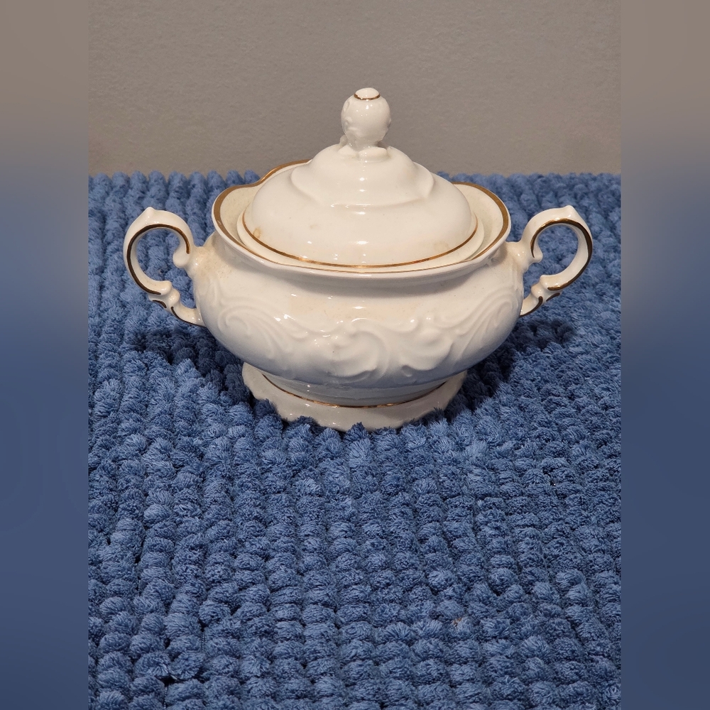 Royal Kent Poland Embossed White Gold Trim Sugar Bowl With Lid